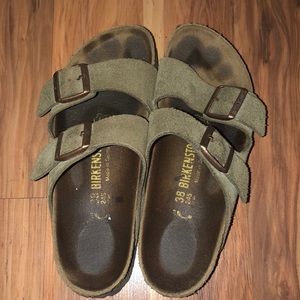 B I R K E N S T O C K S! Suede taupe brown!